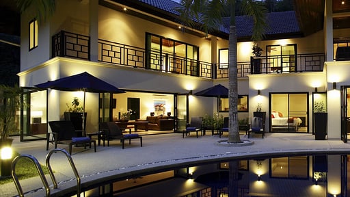 Villa Maria Бассейн