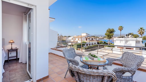 Villa Maricel Terrace/Veranda