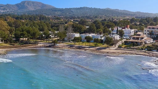 Villa Maricel Surroundings