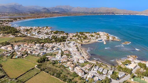 Villa Maricel Surroundings