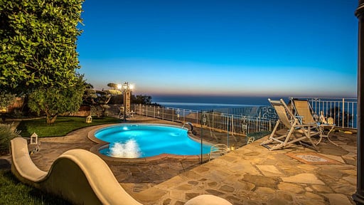 Villa Marika Swimming pool