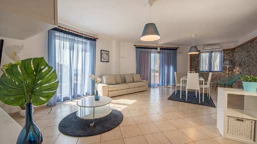 Villa Marina Nerano Dining area 2