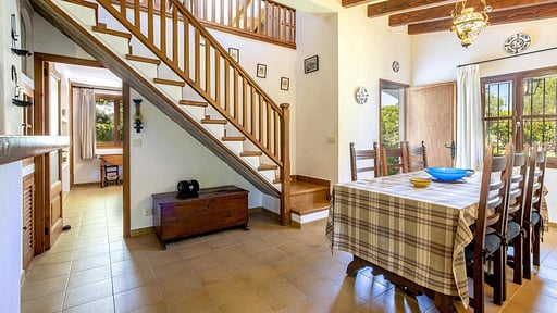 Villa Marina Nova Dining area