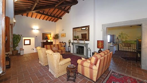 Villa Marina Tuscany Living room 1