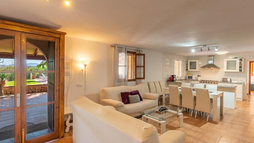 Villa Marindra Salon