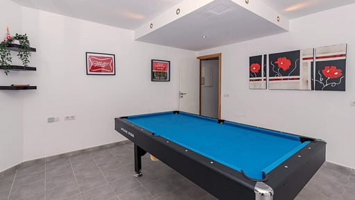 Villa Marioma Winter Бильярд