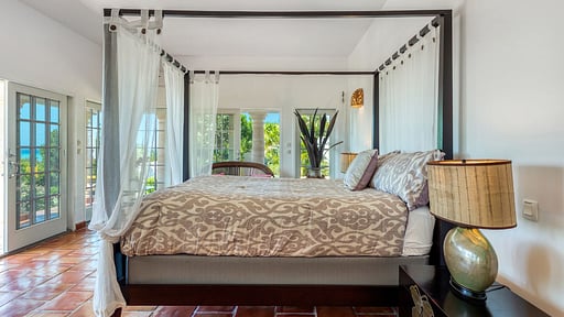 Villa Mariposa Bedroom 2