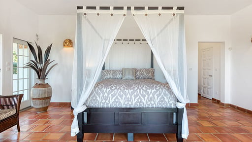 Villa Mariposa Bedroom 2