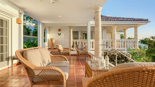 Villa Mariposa Terrace/Veranda 