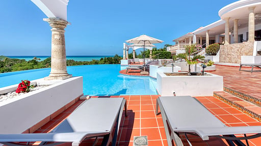 Villa Mariposa Terrace/Veranda 