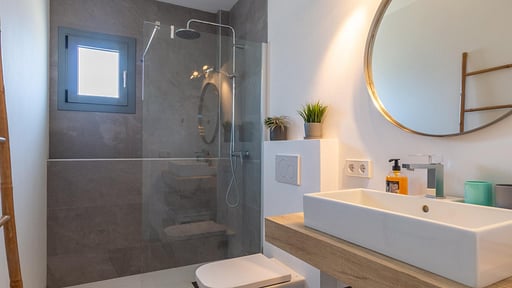 Villa Mariskal Bedroom 2