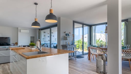 Villa Mariskal Kitchen