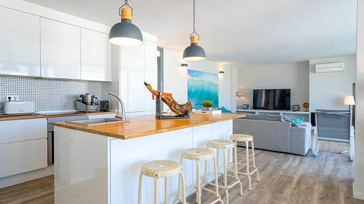 Villa Mariskal Kitchen