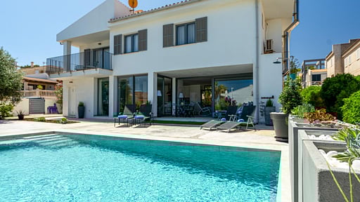 Villa Mariskal Swimming pool