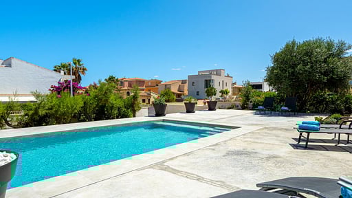 Villa Mariskal Swimming pool