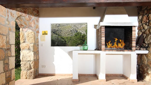 Villa Martorellet BBQ equipment