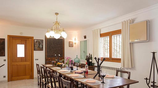 Villa Mas Dining area