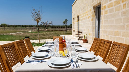 Villa Masseria Bosco Colombo Terrace/Veranda