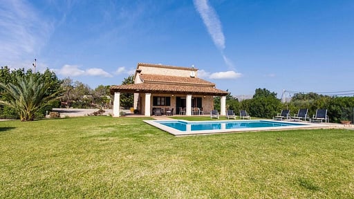 Villa Mastaguera Roger Бассейн