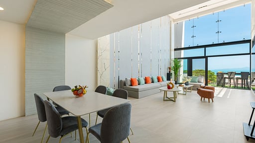 Villa Master Peak H4 用餐區