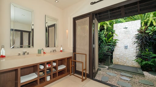Villa Mata Air Bedroom 1