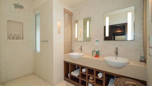 Villa Mata Air Bedroom 5