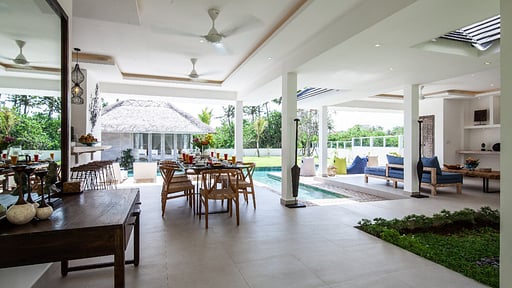 Villa Matahari Pererenan Dining area
