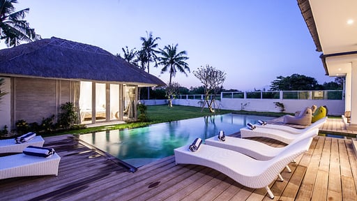 Villa Matahari Pererenan Swimming pool