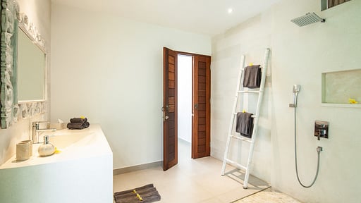 Villa Matigo Bedroom 2
