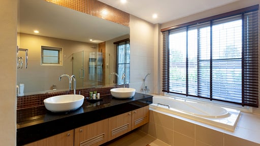 Villa Maya Rawai Bedroom 1