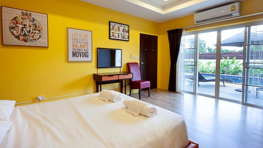 Villa Maya Rawai Bedroom 1