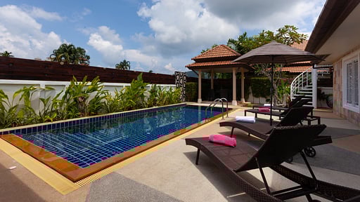 Villa Maya Rawai Swimming pool
