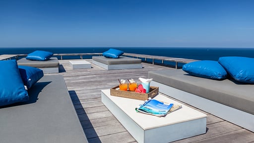 Villa Mayavee Rooftop lounge