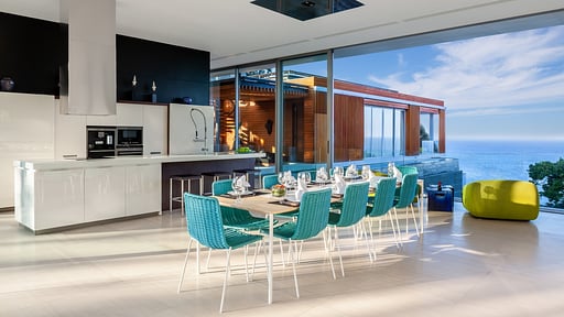 Villa Mayavee Dining area 1