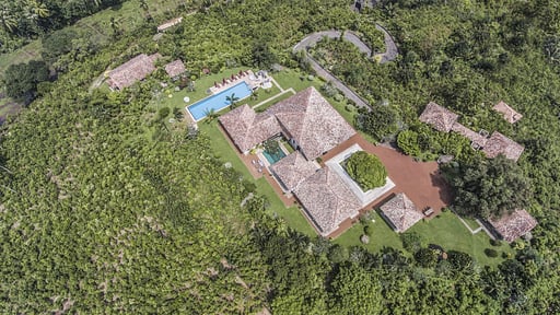 Villa Mayurana Фото с дрона