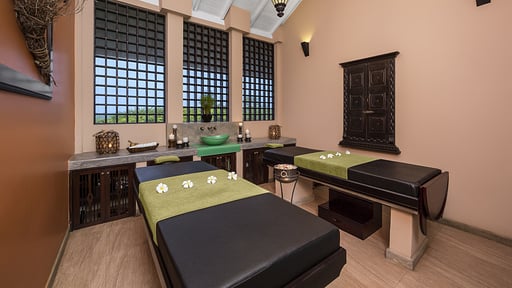 Villa Mayurana Спа