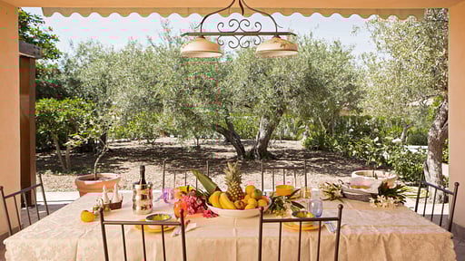 Villa Mazzaforno Dining area