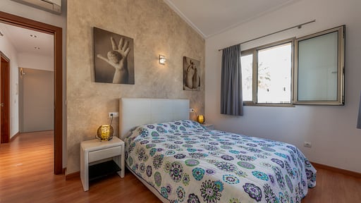 Villa Mediterraneo Schlafzimmer 2