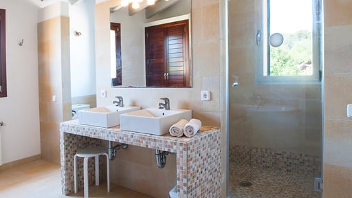 Villa Melis Bedroom 2