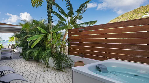 Villa Mellow Mood Jacuzzi