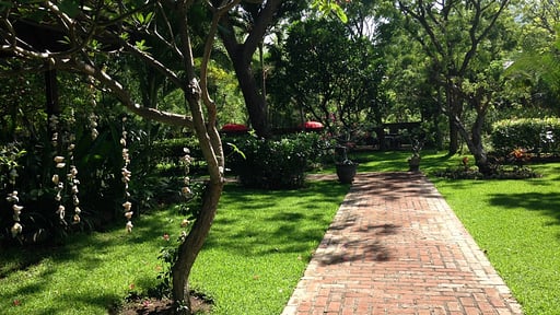 Villa Merah Jardín