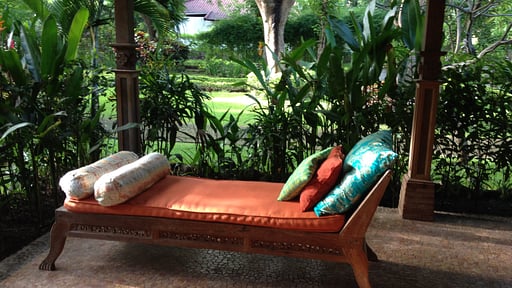 Villa Merah Otros