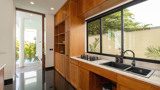 Villa Merayu Dua Kitchen