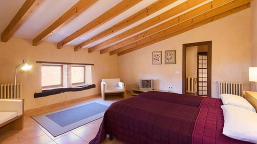 Villa Merciere Bedroom 1