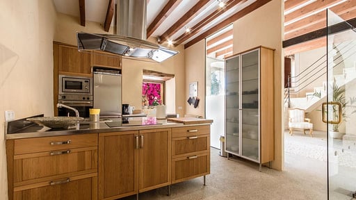Villa Merciere Kitchen
