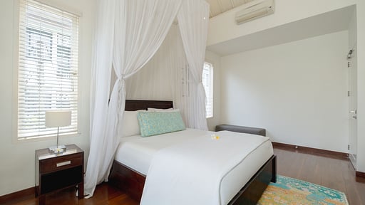 Villa Merta Sari 10 Bedroom 2