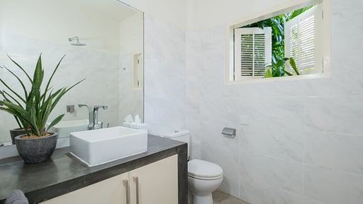 Villa Merta Sari 8 Kitchen