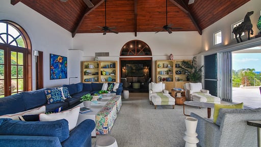 Villa Mes Amis Living room