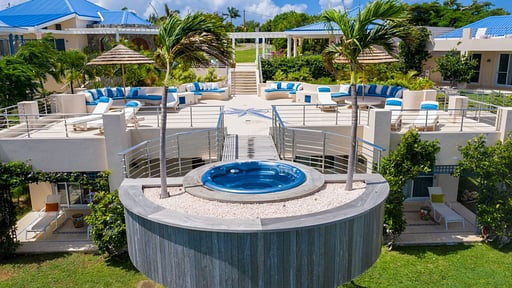 Villa Mes Amis Drone pictures