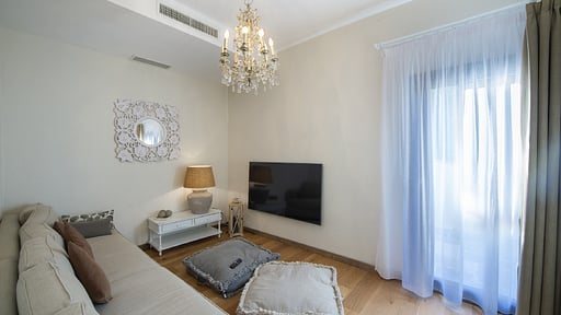 Villa Mia Media room